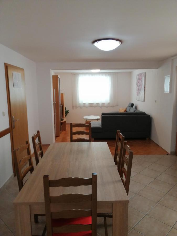 Apartmani Vrljicak Омиш Экстерьер фото