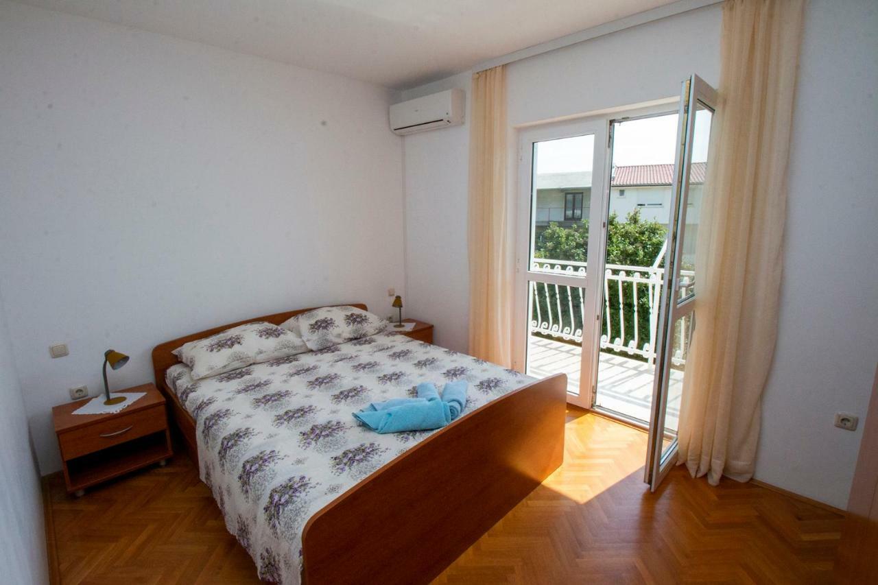 Apartmani Vrljicak Омиш Экстерьер фото