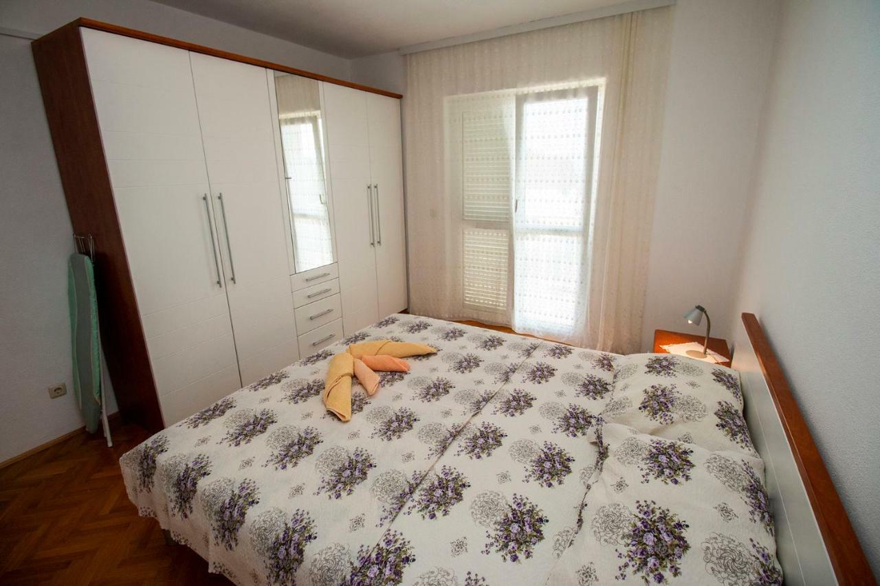 Apartmani Vrljicak Омиш Экстерьер фото