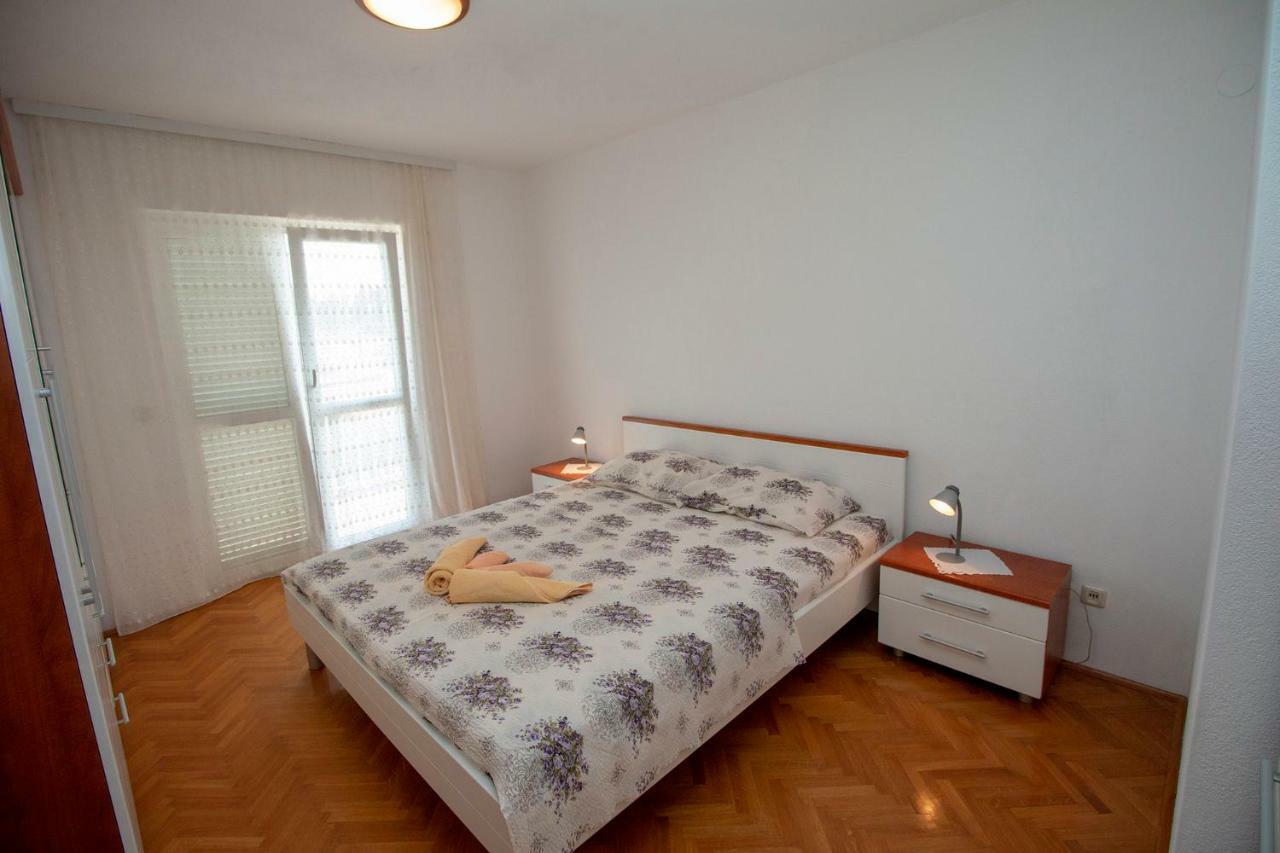 Apartmani Vrljicak Омиш Экстерьер фото